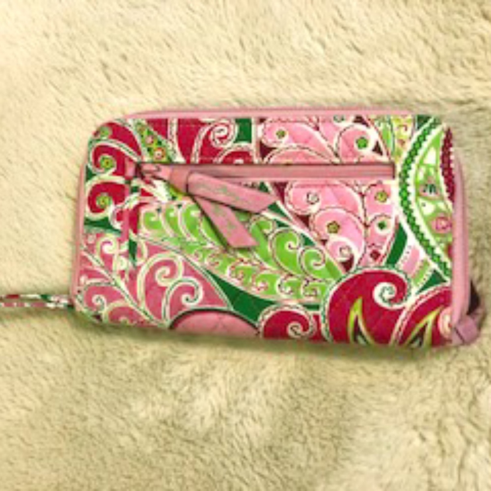 Lg Vera Bradley Zip Around Wallet NWOT